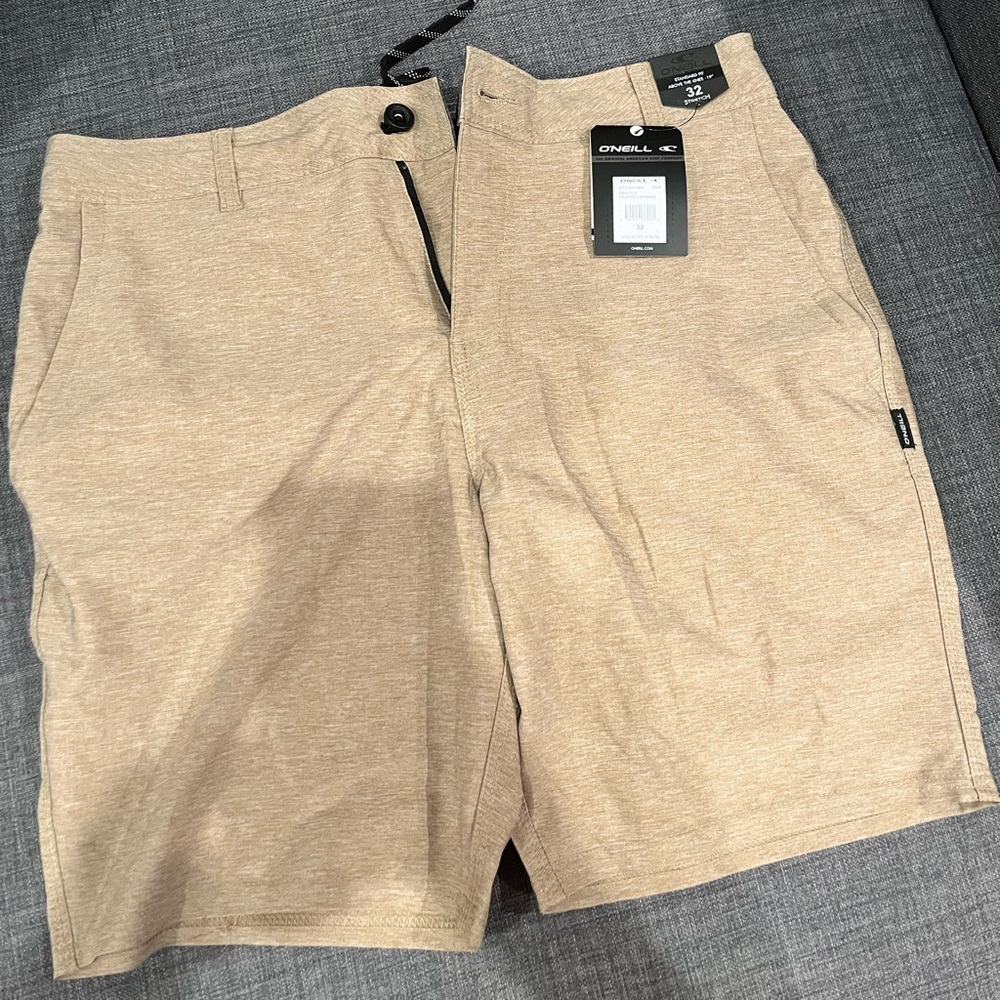 Brand New Super Comfy Men’s Casual Hybrid Shorts by ONEILL - Size 32
